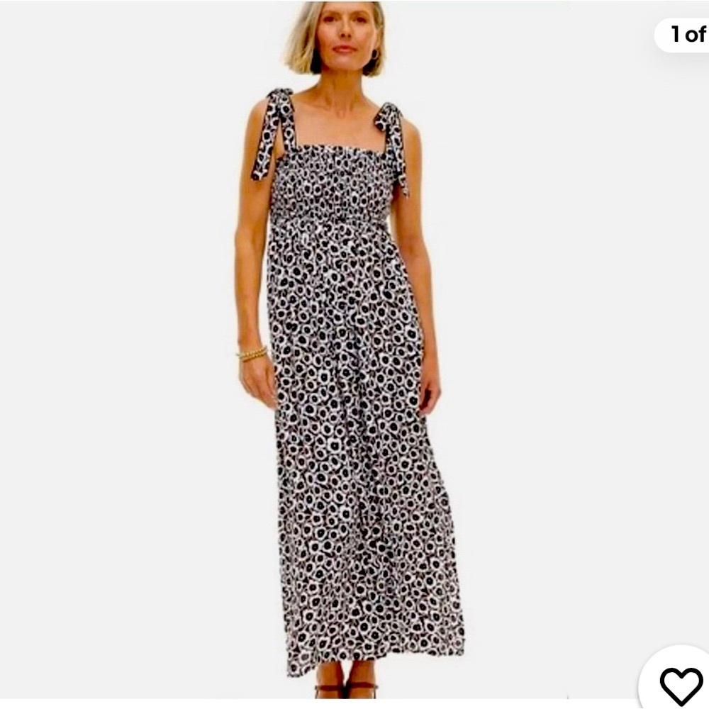 Diane Von Furstenberg Black and White Floral Dress